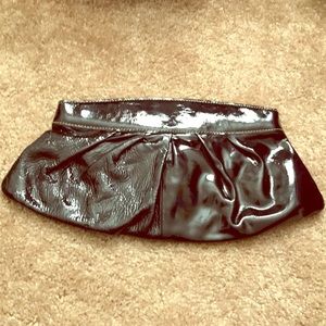 Black clutch